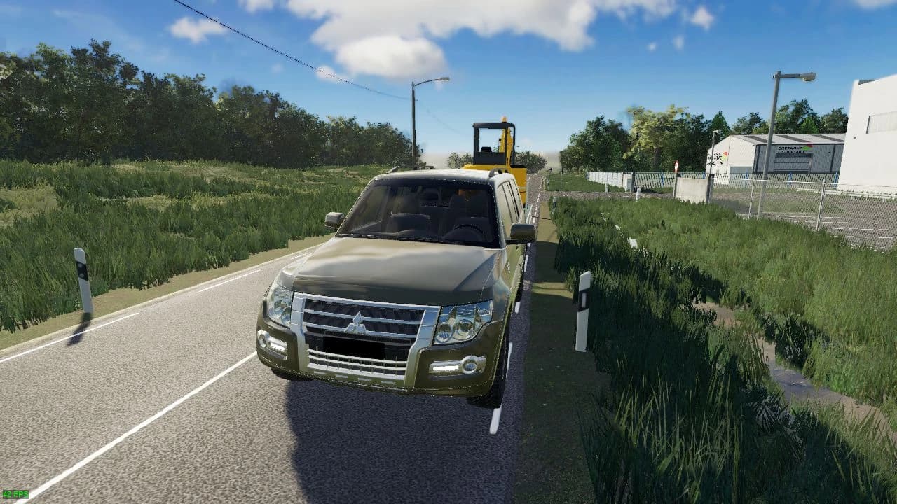 MITSUBISHI PAJERO 2015