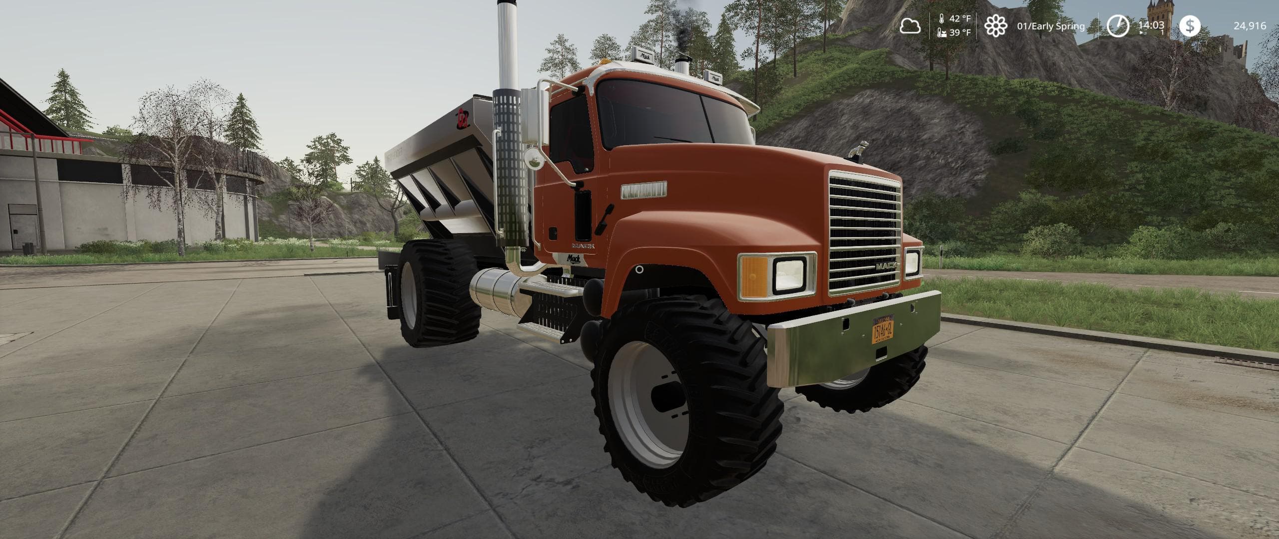 Mack Pinnacle Spreader Truck 4