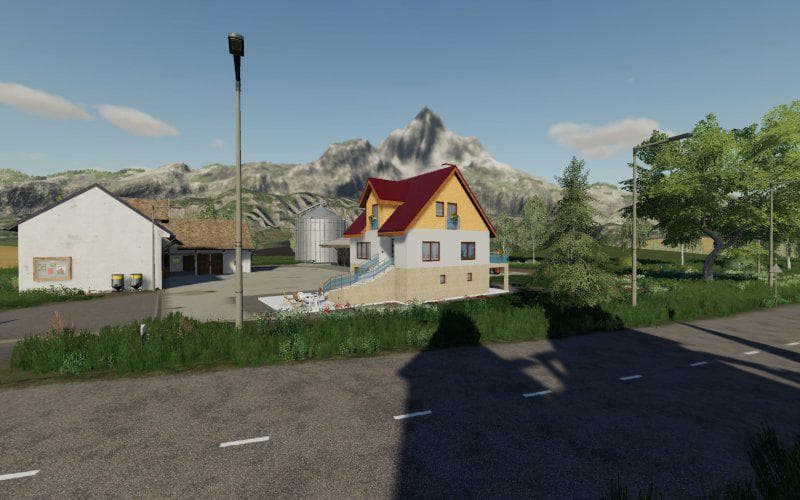 NEW FARMHOUSE