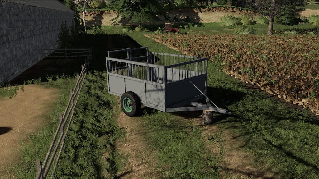 OLD CATTLE TRAILER 2
