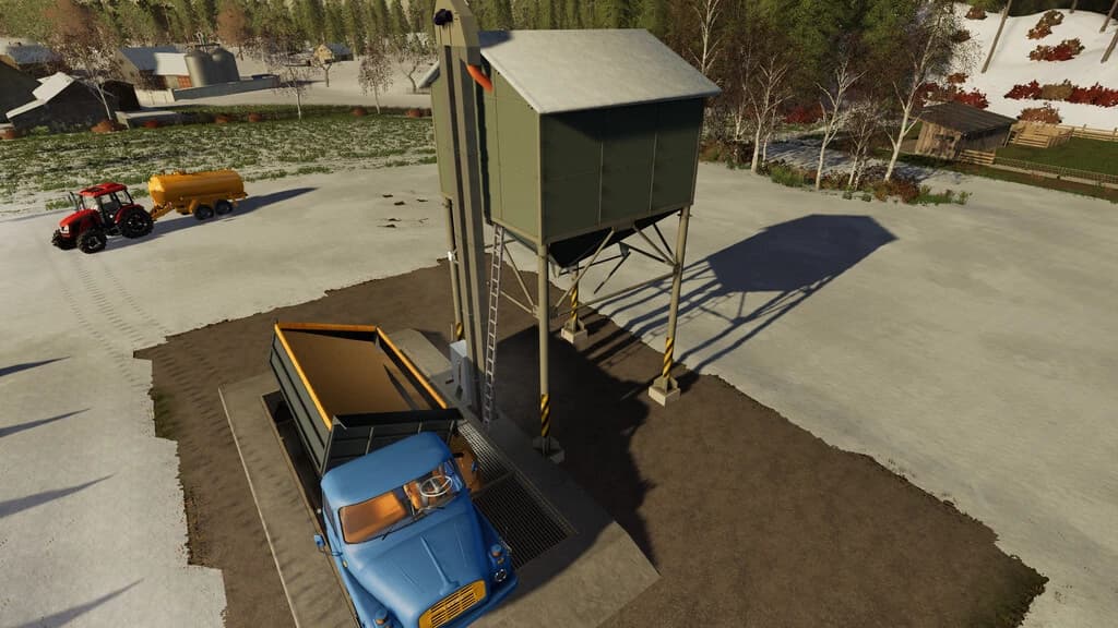 OLD SMALL SILO