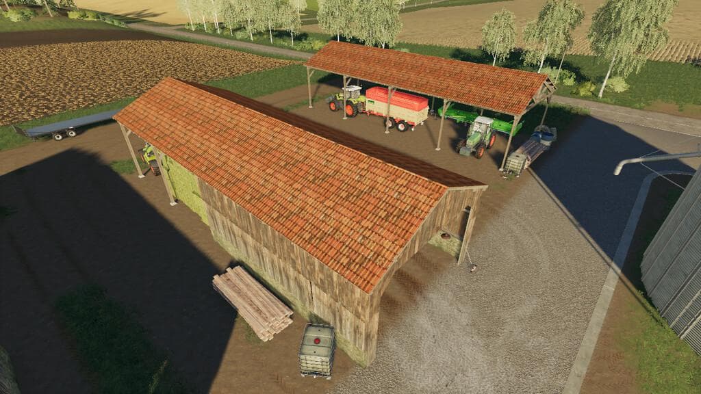 OLD WOODEN SHED