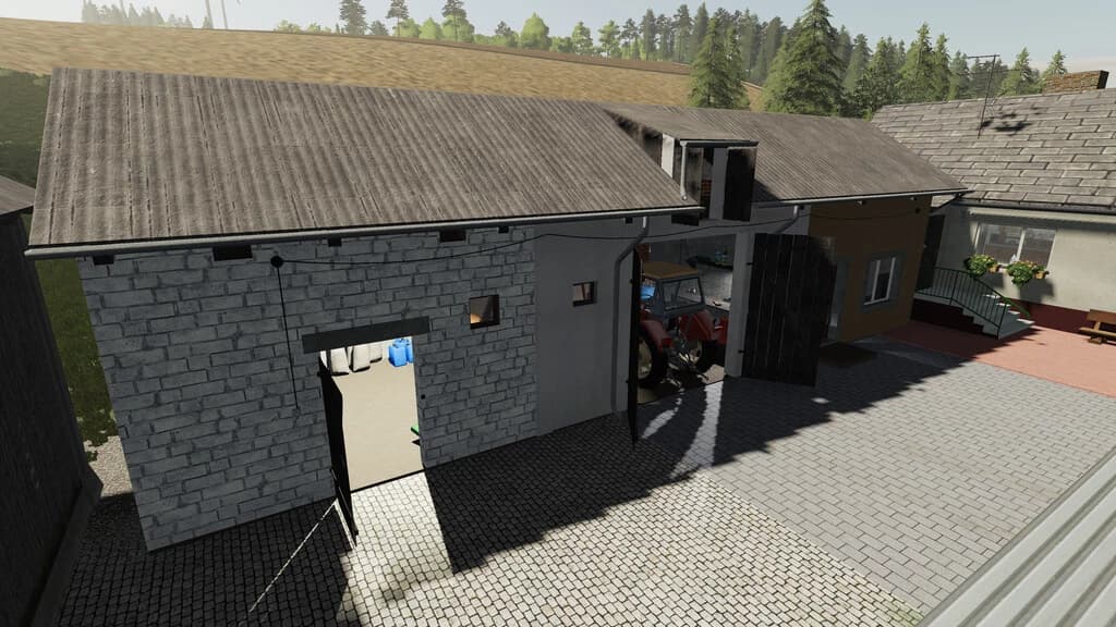 OUTBUILDING WITH GARAGE 4
