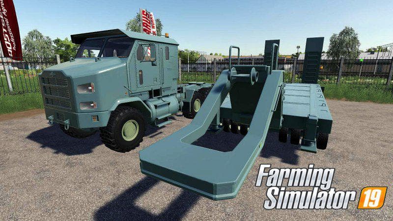 Oshkosh Defense HET M1070A1 4
