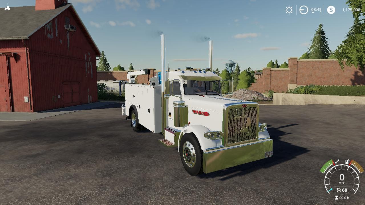 PETERBILT 389 SERVICE TRUCK 2