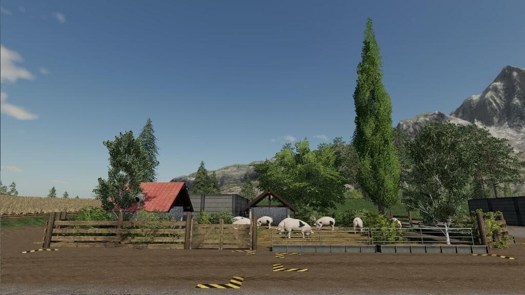 PIG ENCLOSURE NATURE