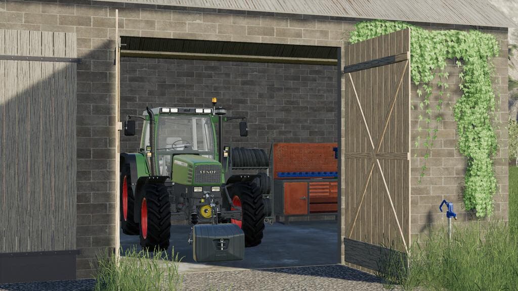 POLISH GARAGE 2