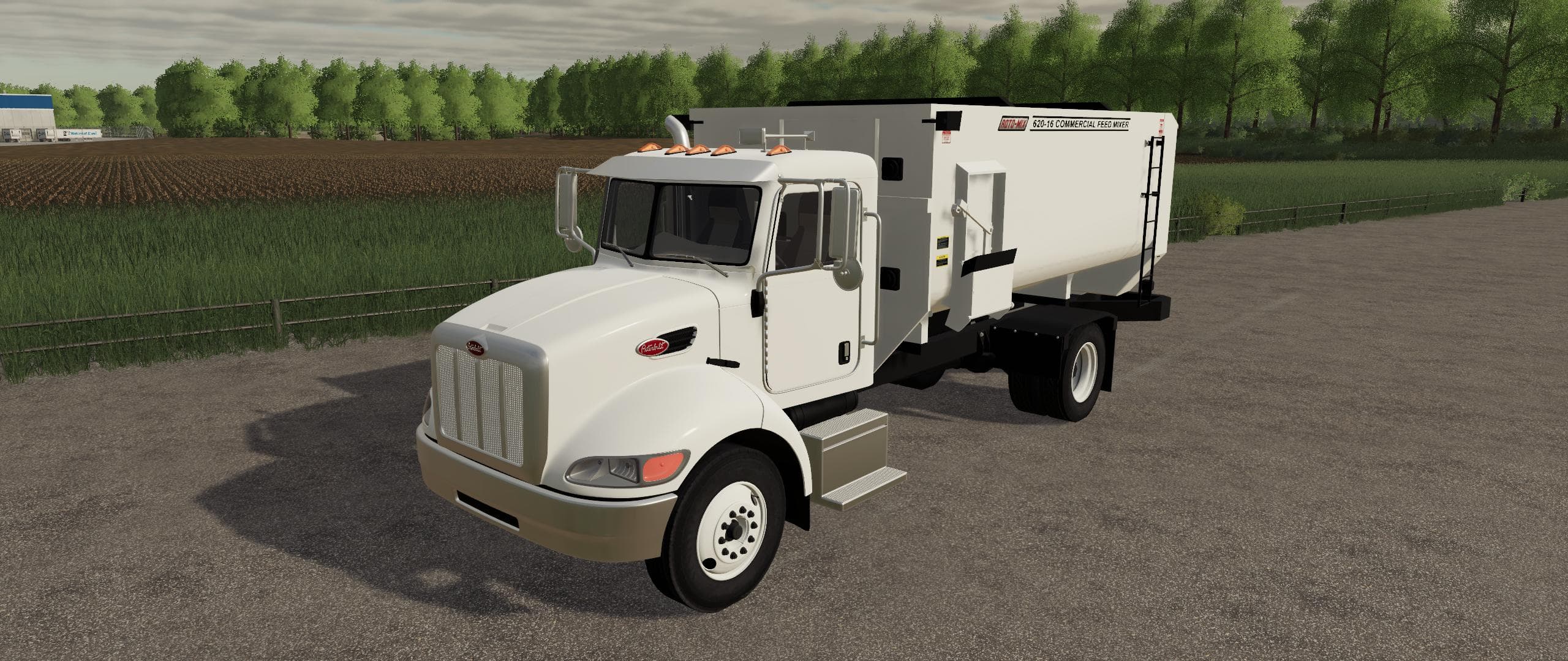 Peterbilt Feed Truck