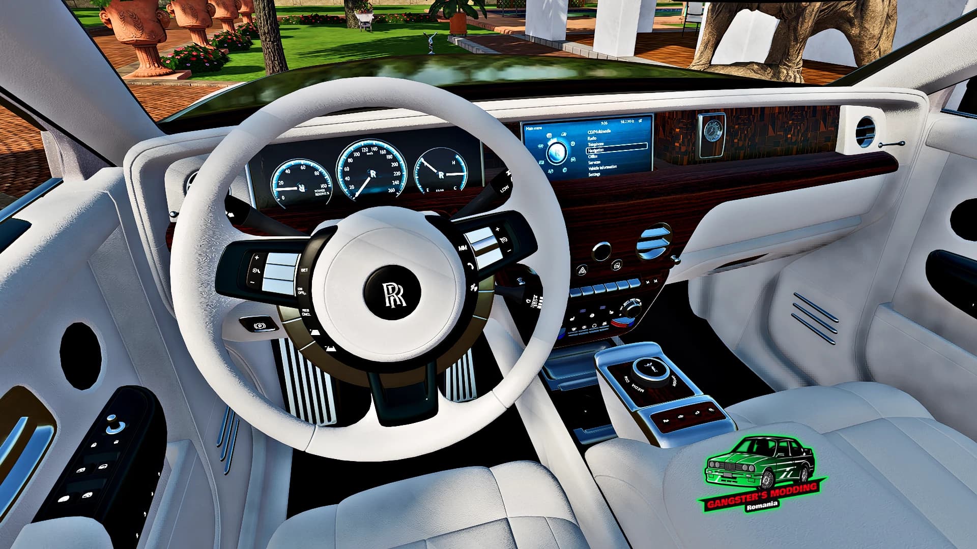 ROLLS-ROYCE PHANTOM
