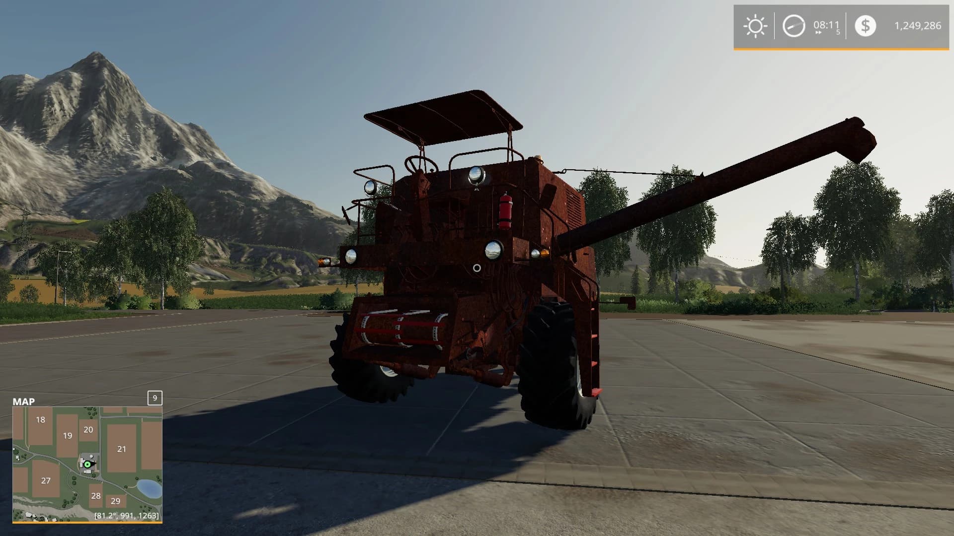 RUSTY OLD COMBINE