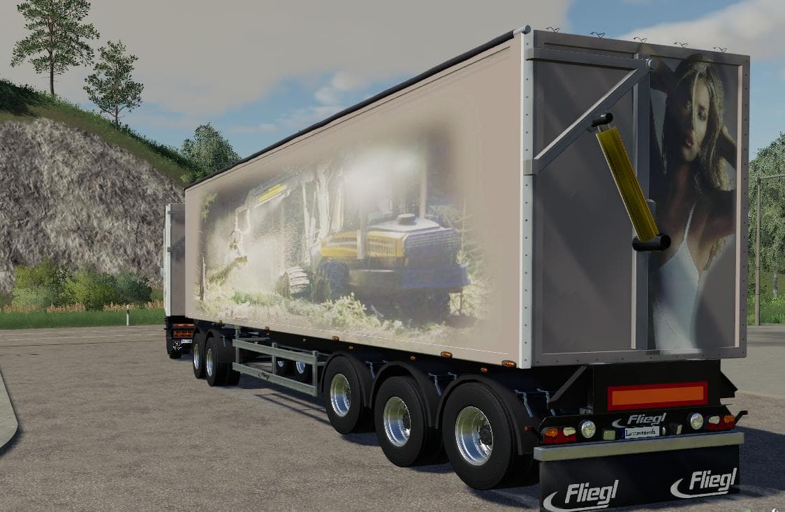 SCAINA WOODCHIPS AND TRAILER 2