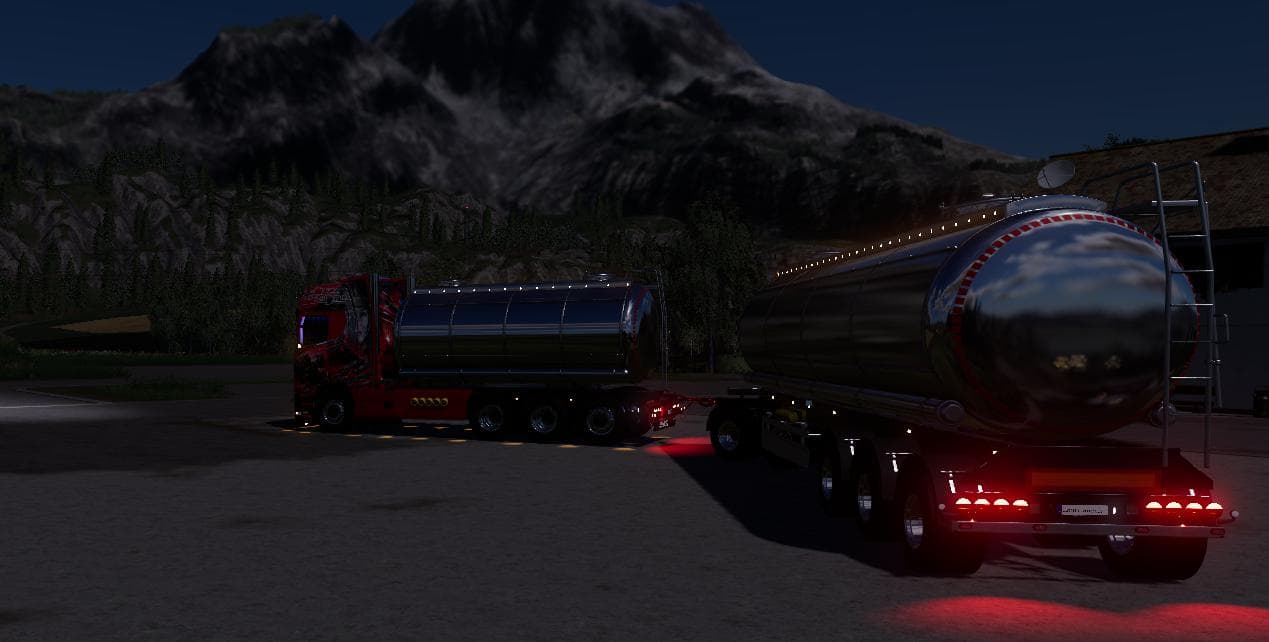 SCANIA LIQUID TRANSPORT 2