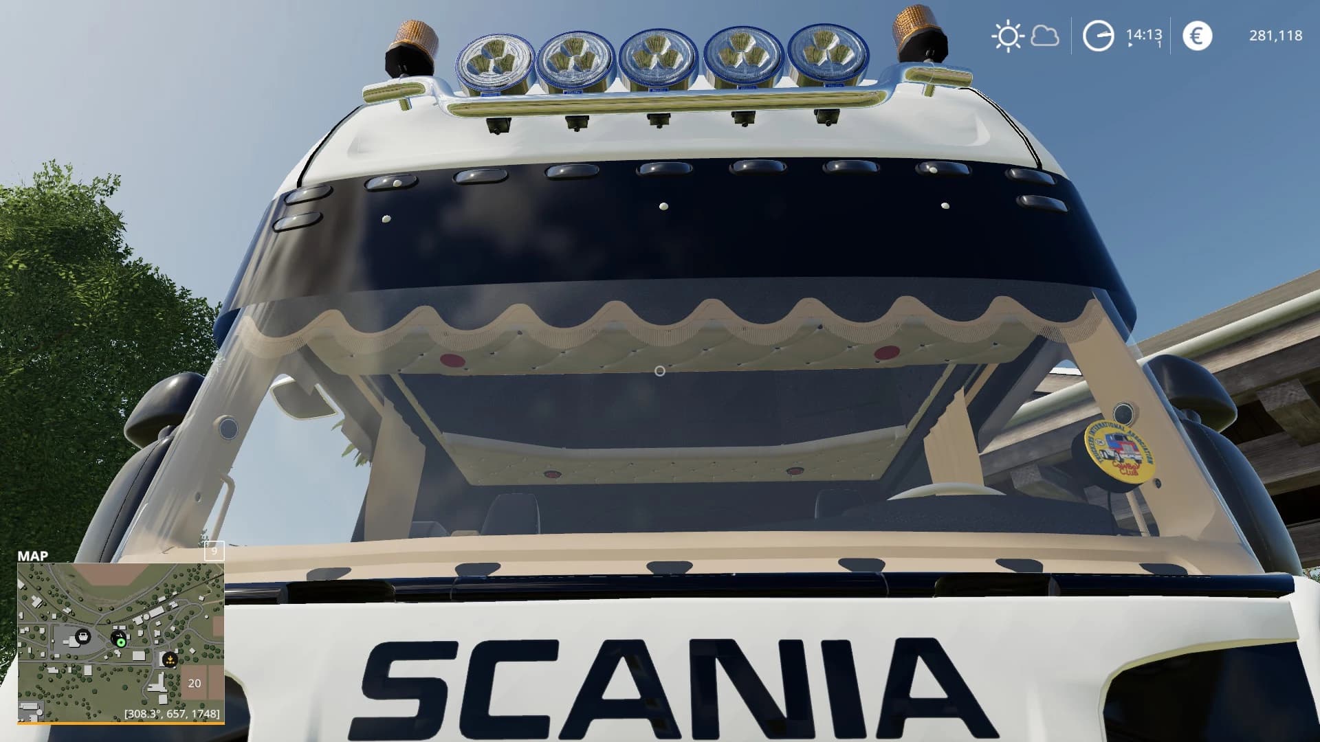 SCANIA 4