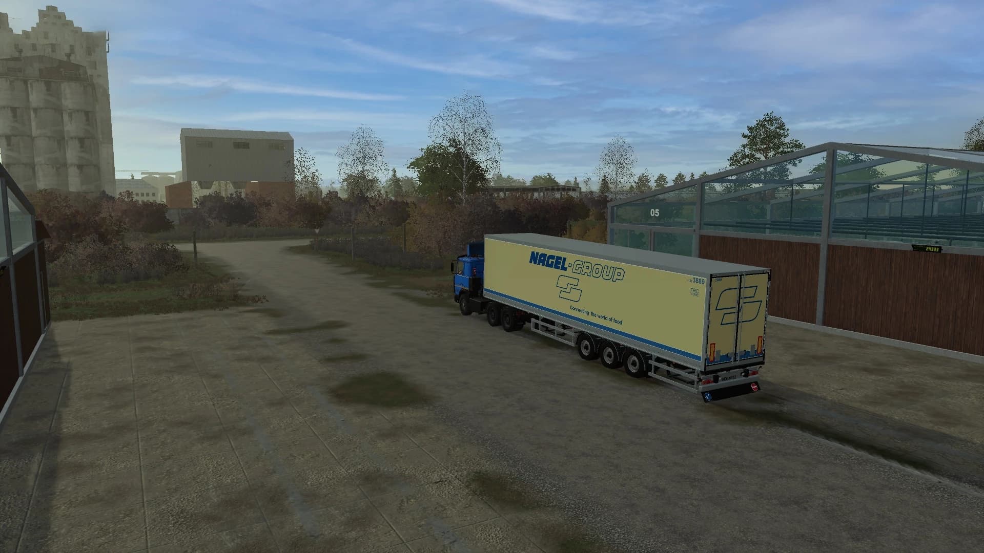SCHMITZ TRAILER 2
