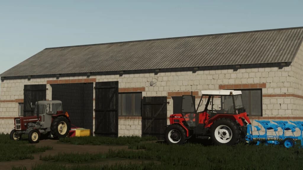 SMALL BARN 2
