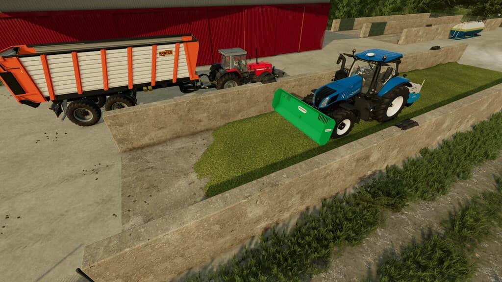 SMALL BUNKER SILO