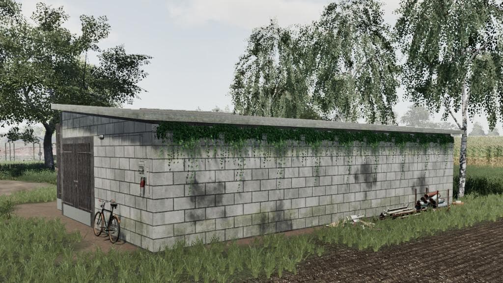 SMALL GARAGE 5