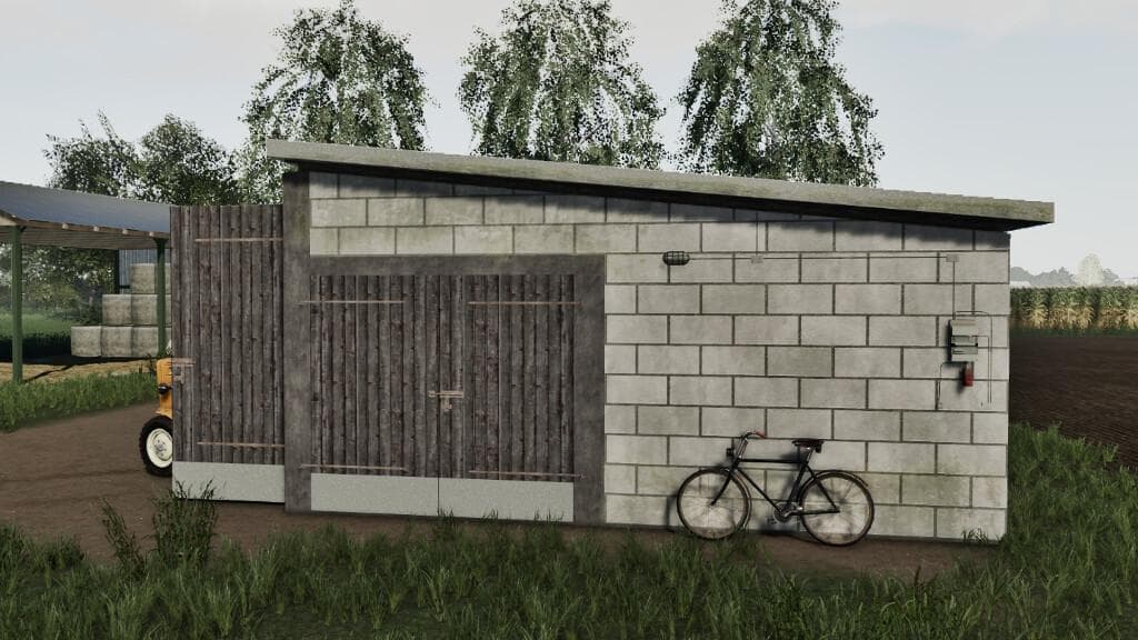 SMALL GARAGE 4