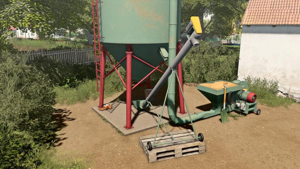 SMALL GRAIN SILO 4