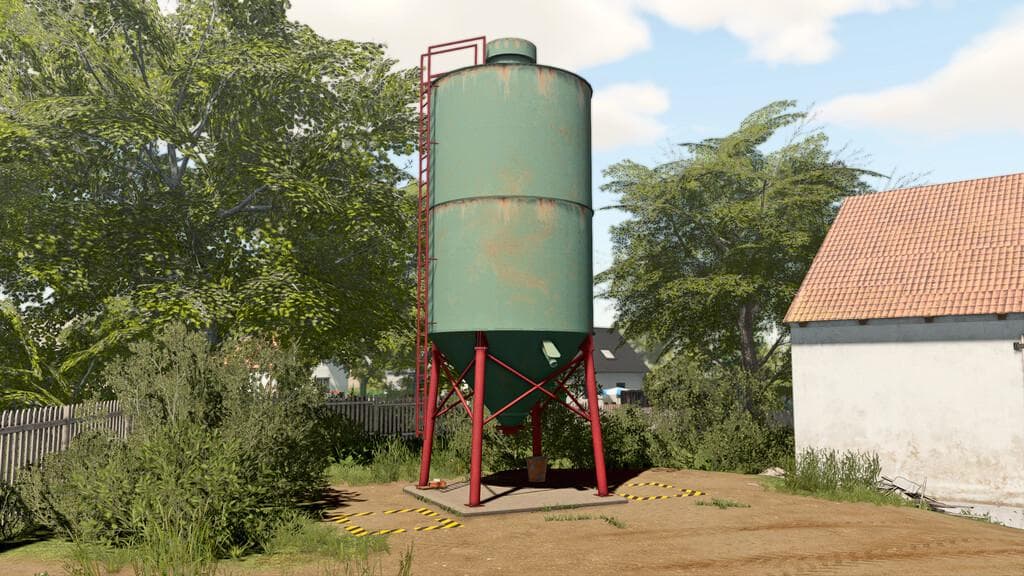 SMALL GRAIN SILO