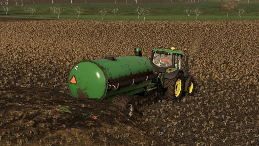 SMALL MANURE BARREL 3