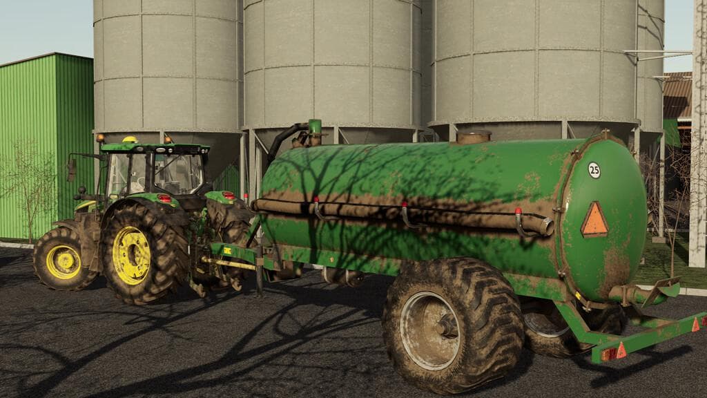 SMALL MANURE BARREL 2