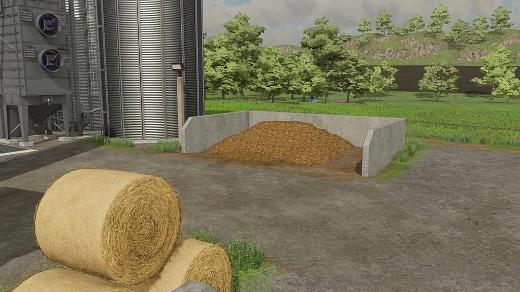SMALL MANURE HEAP PACK 3