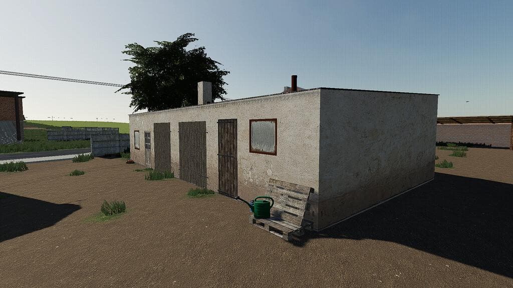 SMALL POLISCH GARAGE 2