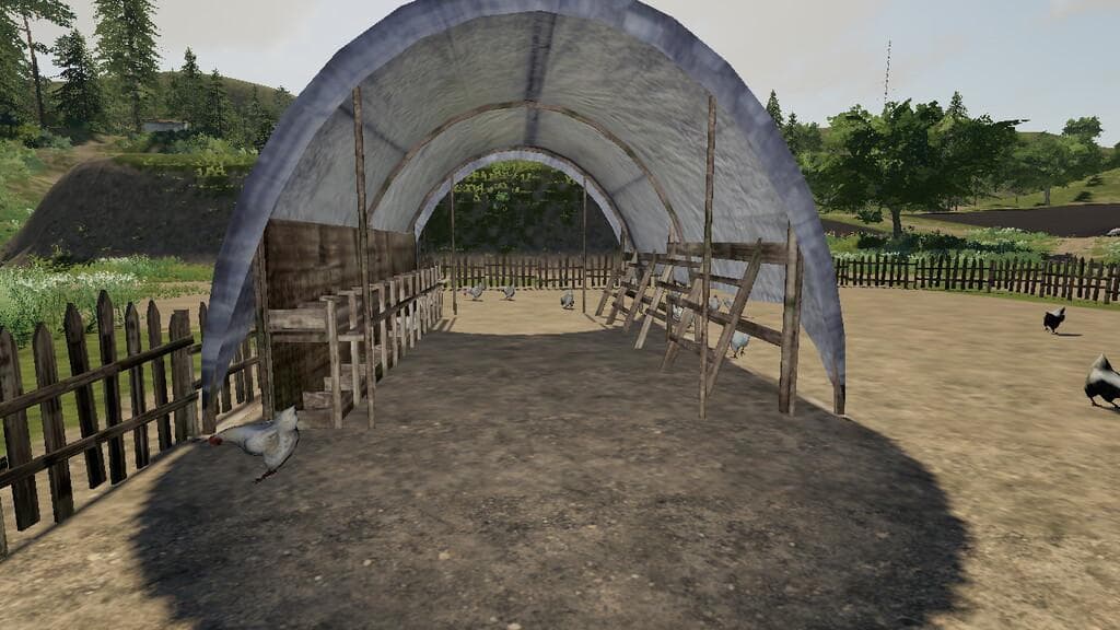 SOSNOVKA CHICKEN PEN 4