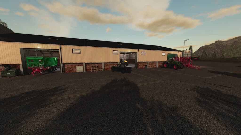 STORAGE SHED