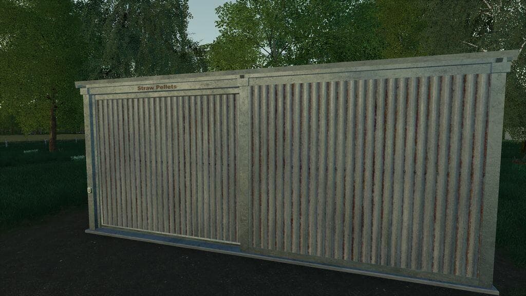 STRAW HARVEST PALLET STORAGE