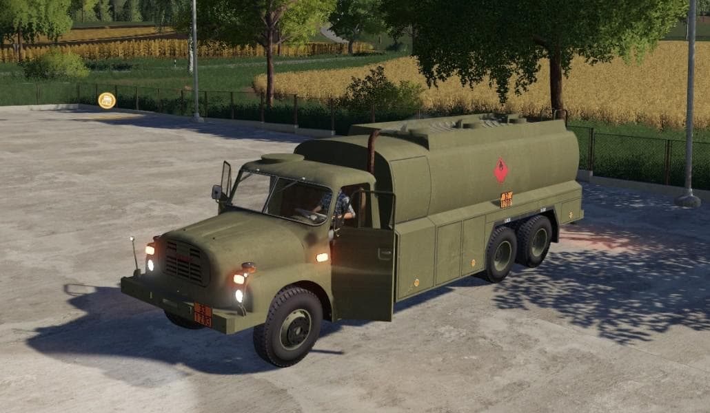TATRA T148 PHM 2