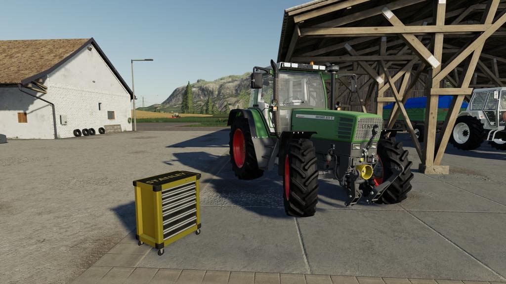 TOOL TROLLEY 2