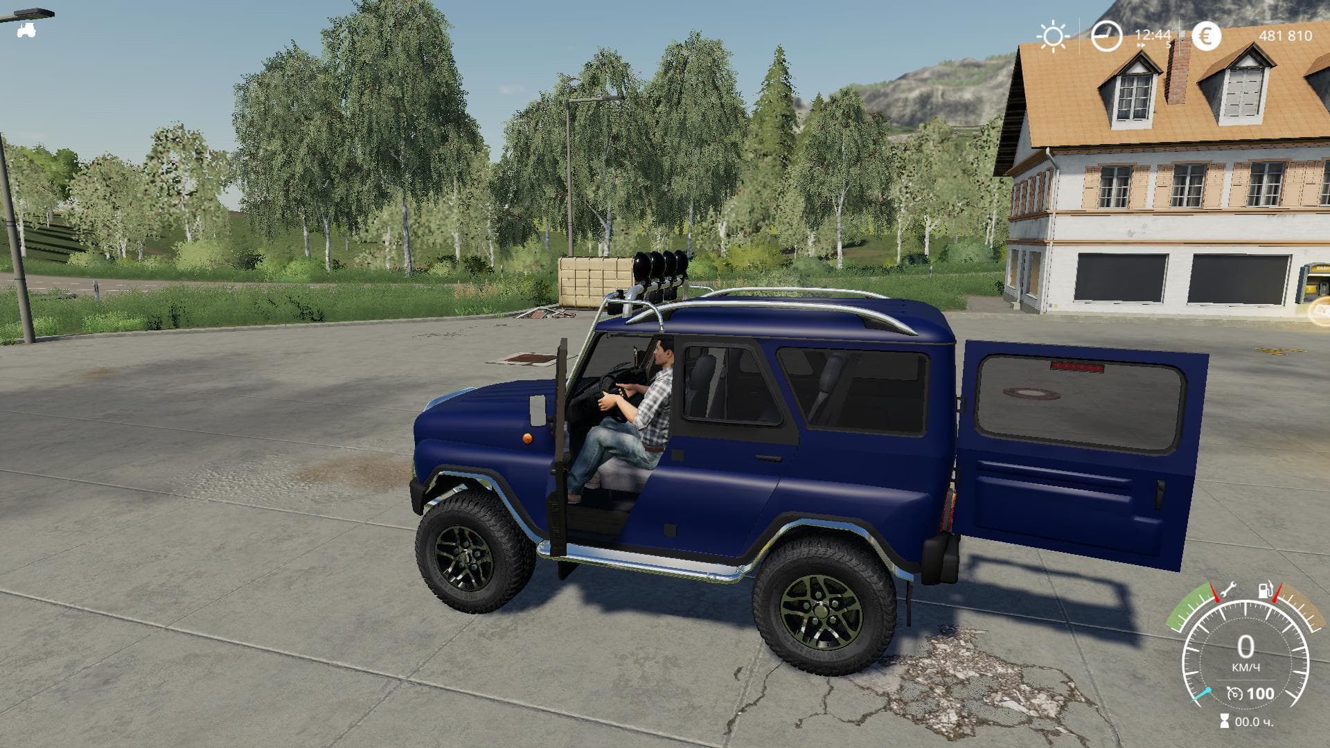 UAZ HUNTER 4