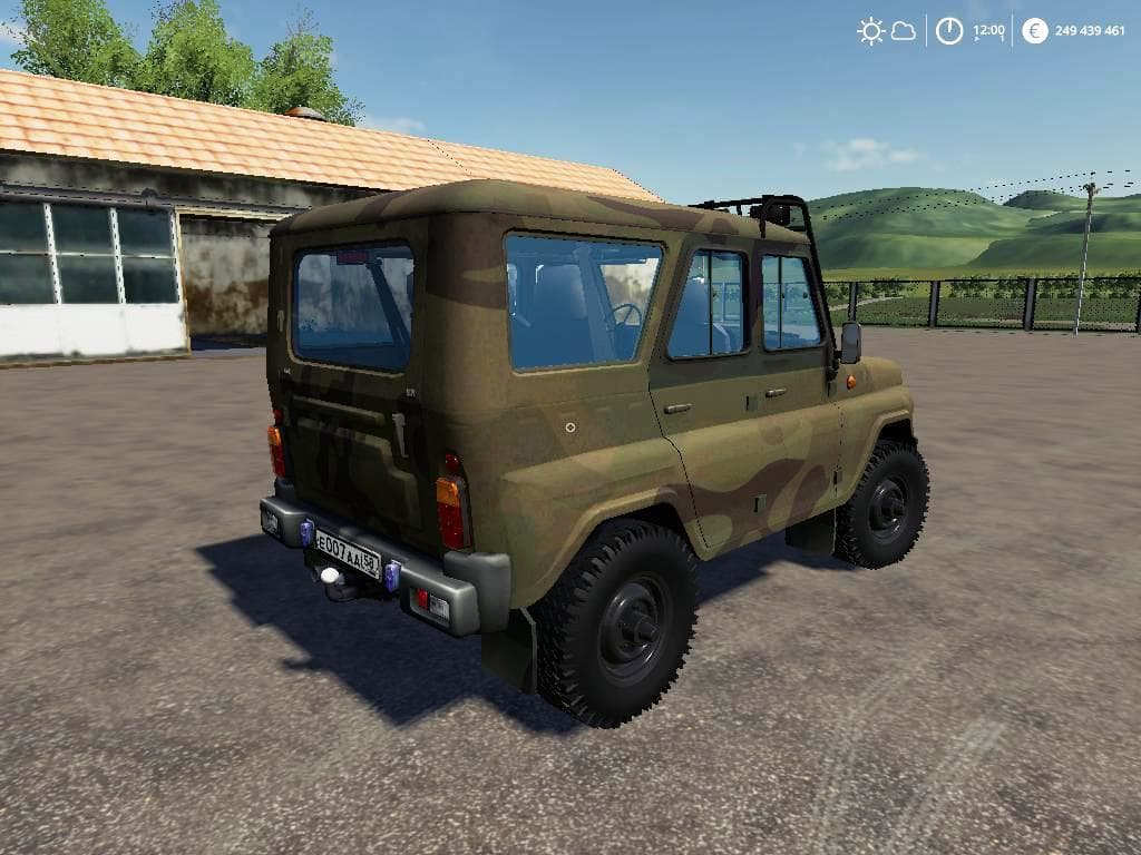 UAZ HANTER 4