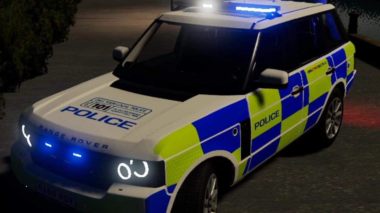 UK POLICE RANGE ROVER 3