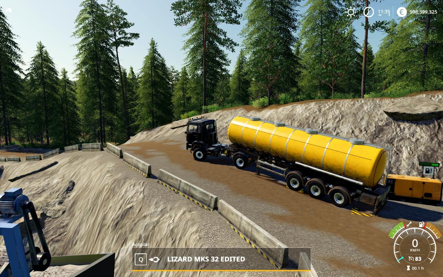 UNIVERSAL TANK 2