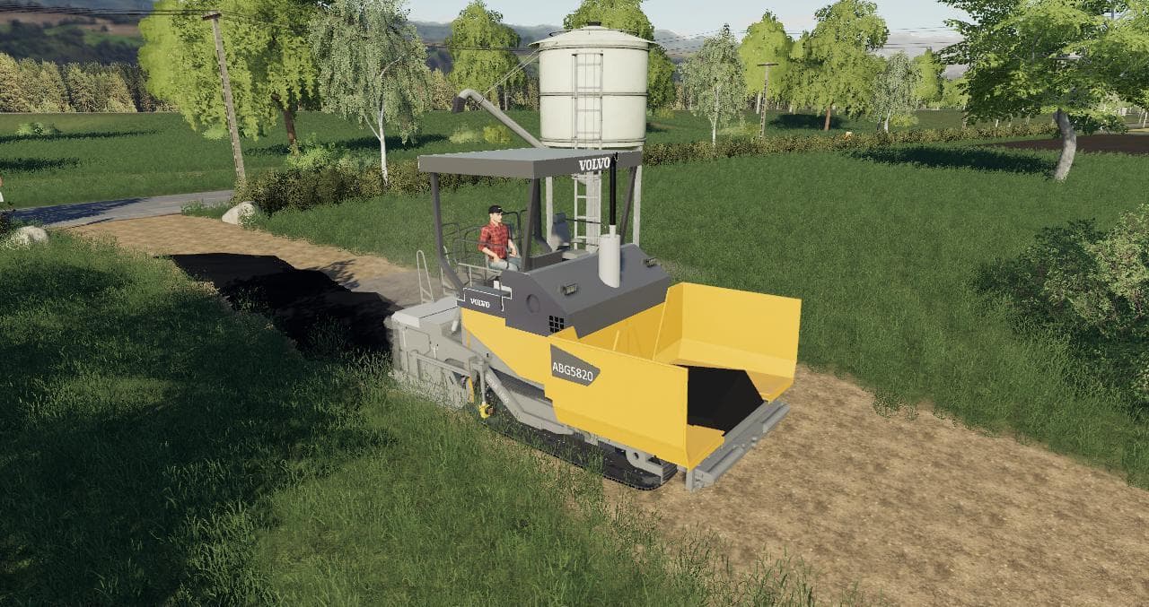 VOLVO ABG5820 ASPHALT PAVER 2