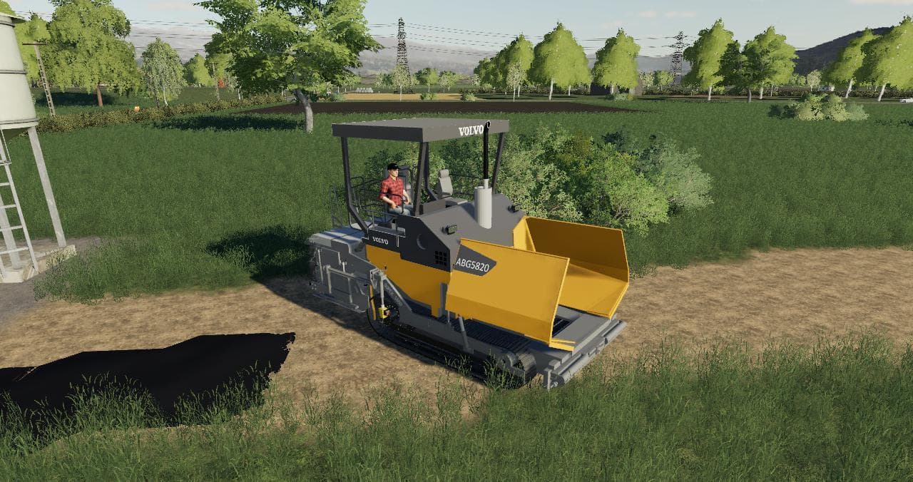 VOLVO ABG5820 ASPHALT PAVER