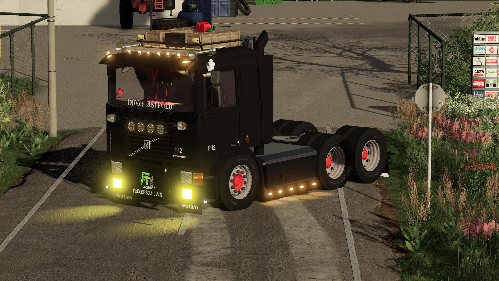 VOLVO F12 6X4