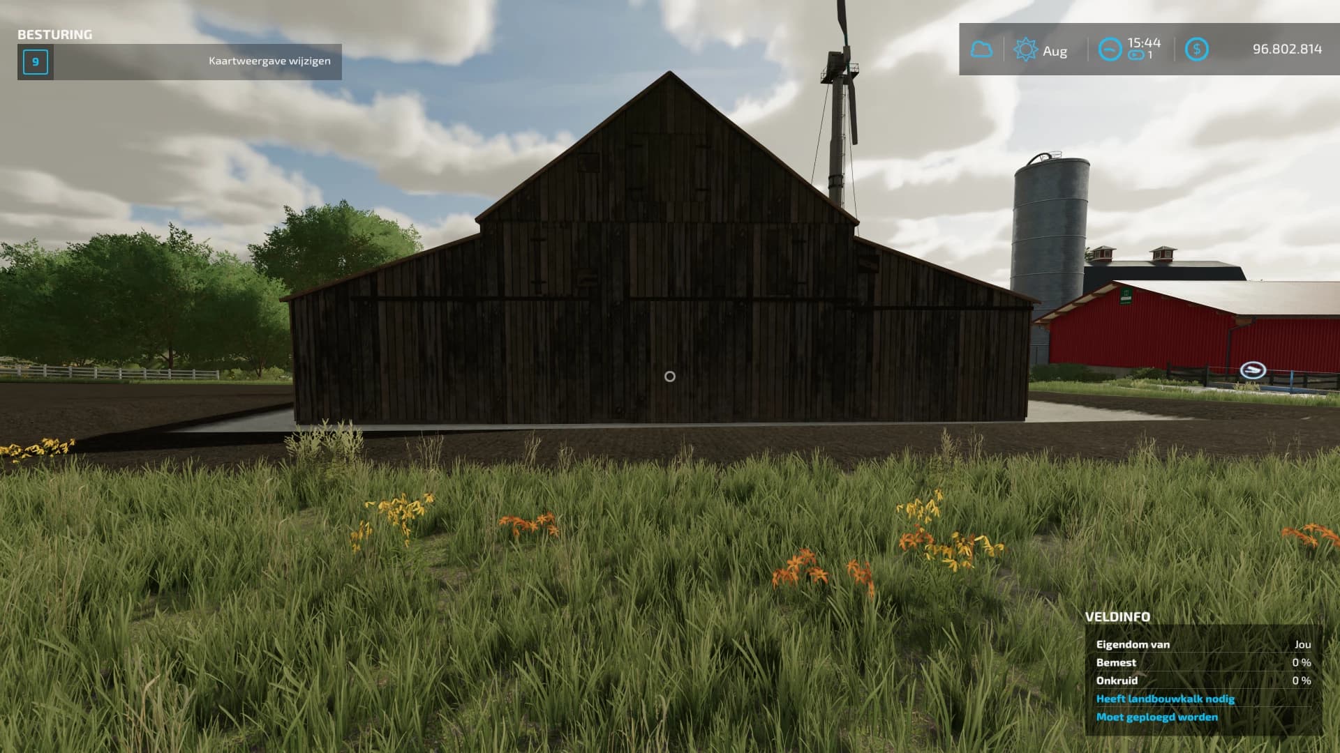 WOODEN BARN IN WHITE, RED, BROWN OR BLUE 4