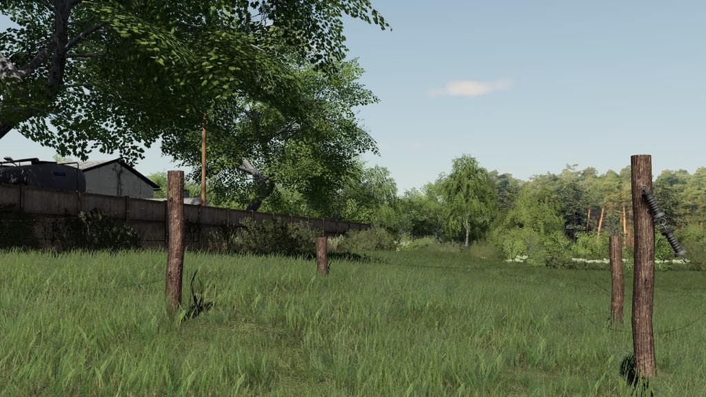 WOODEN GATES AND FENCES