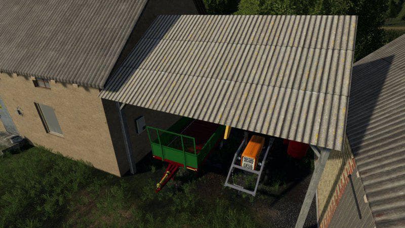 WOODEN SHED