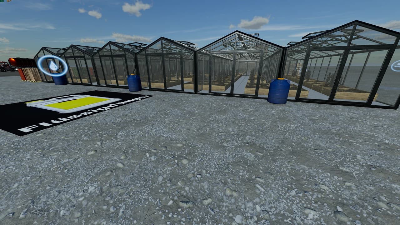12 LARGE GREENHOUSES IN ONE 3