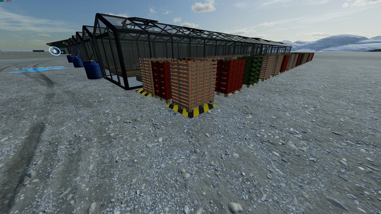 12 LARGE GREENHOUSES IN ONE 2