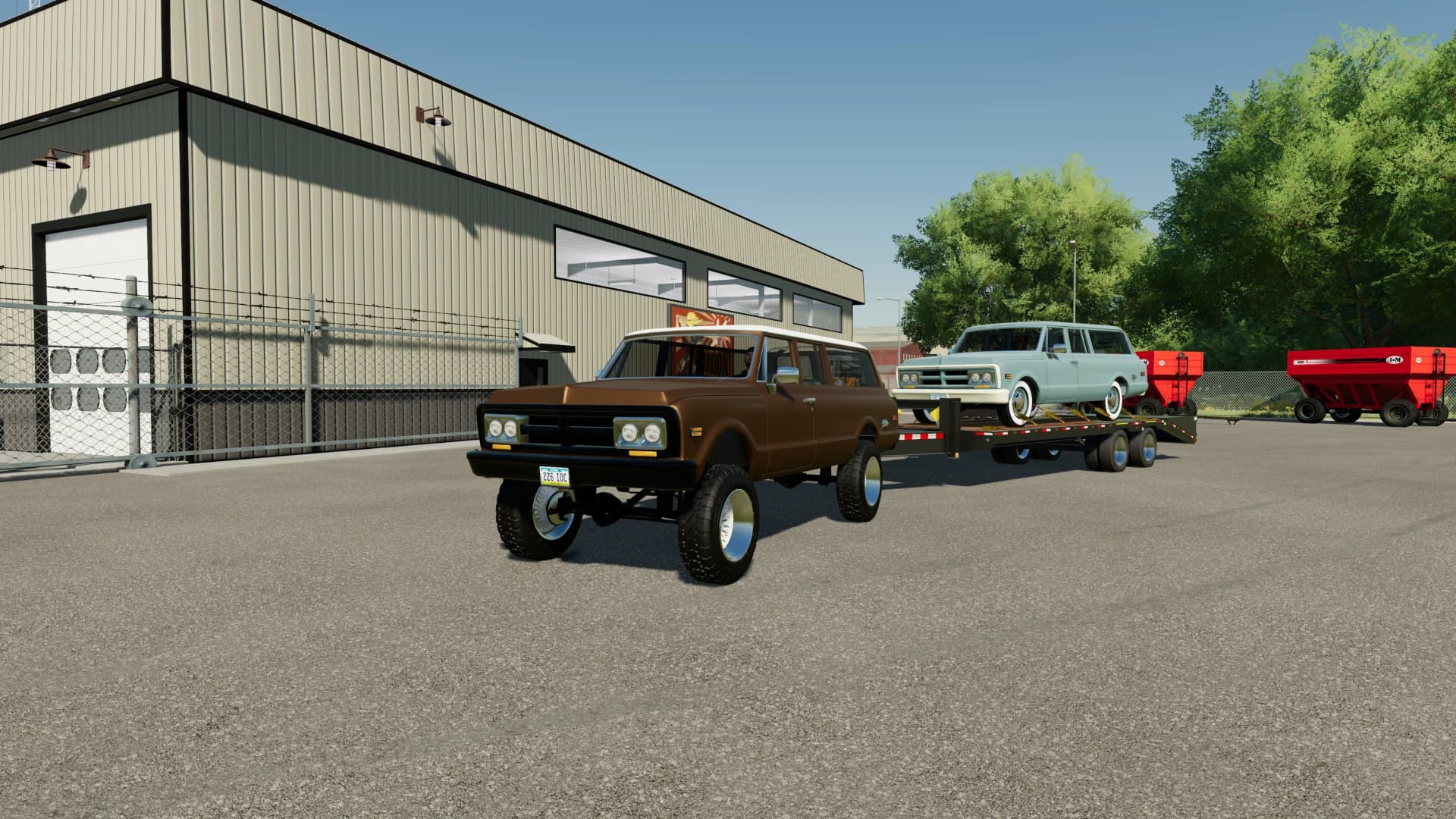 1972 SUBURBAN 3