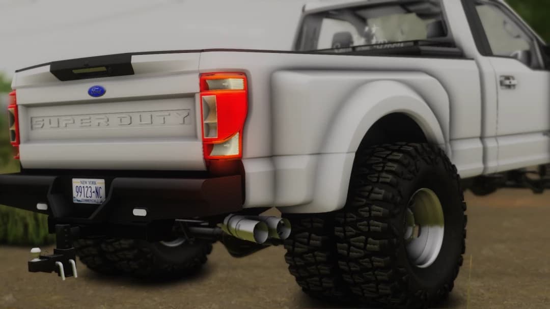 2022 FORD F350 2