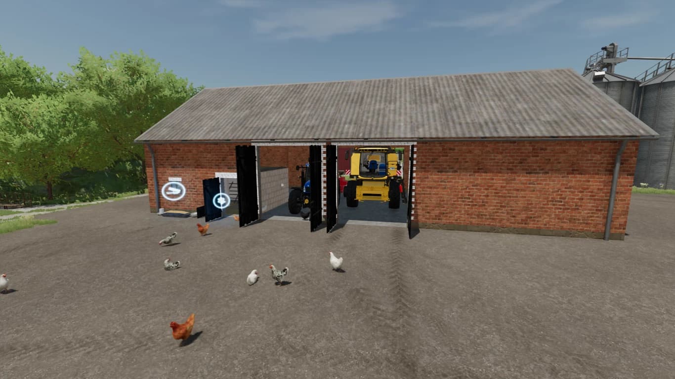 BARN WITH CHICKEN COOP 3