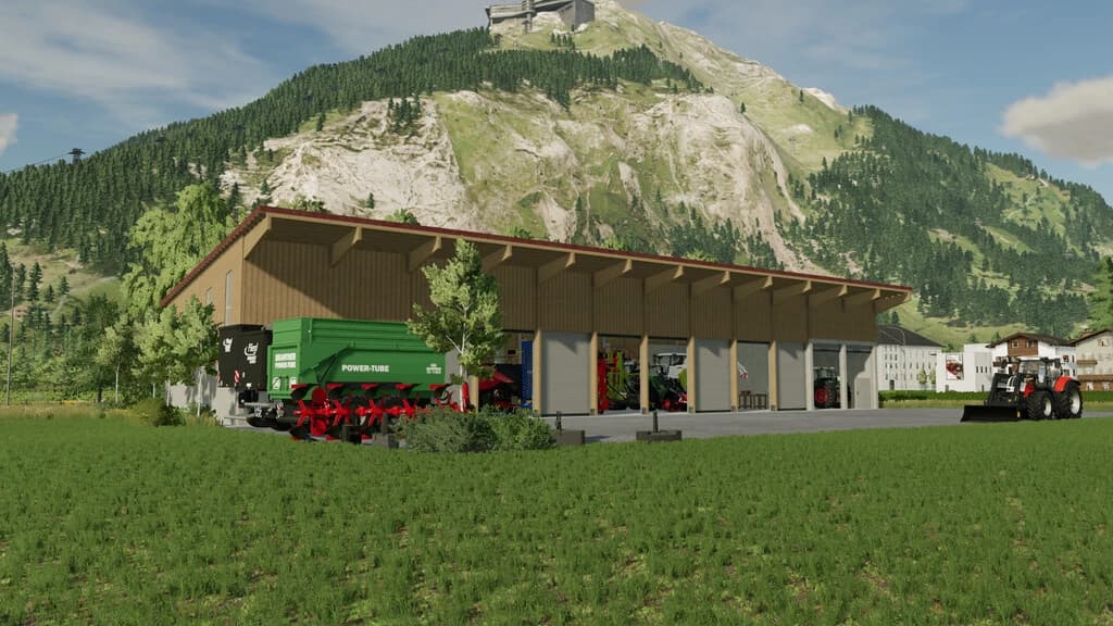 BIG STORAGE HALL 4