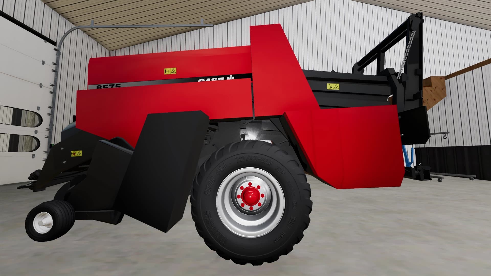 CASE 8575 SQUARE BALER 3